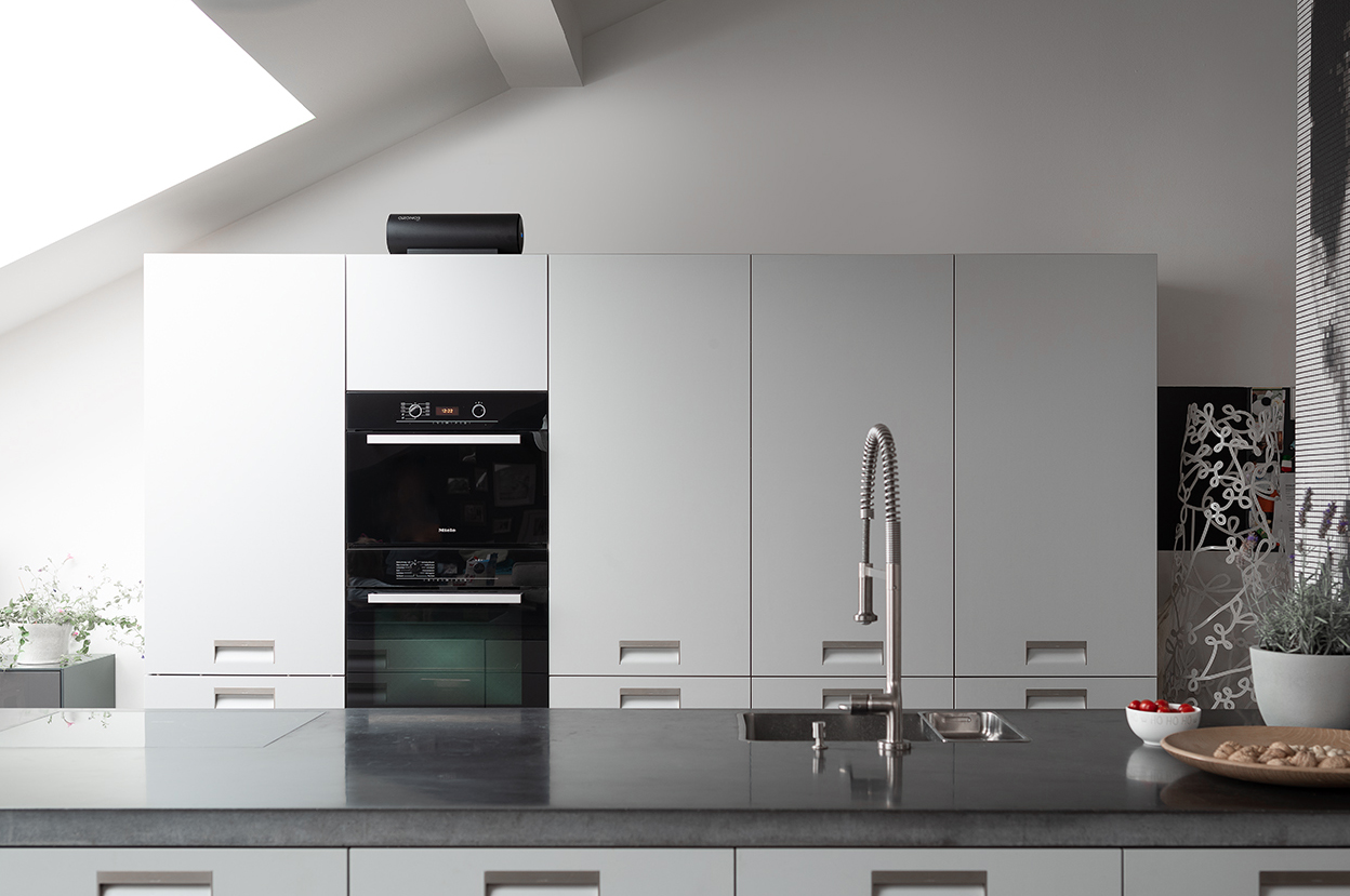 OZONOS AIRCLEANER AC-1